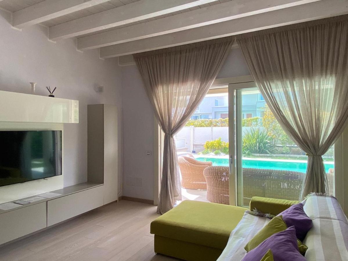The Diamond - Luxury Villa With Private Pool 파뎅게술가르다 외부 사진