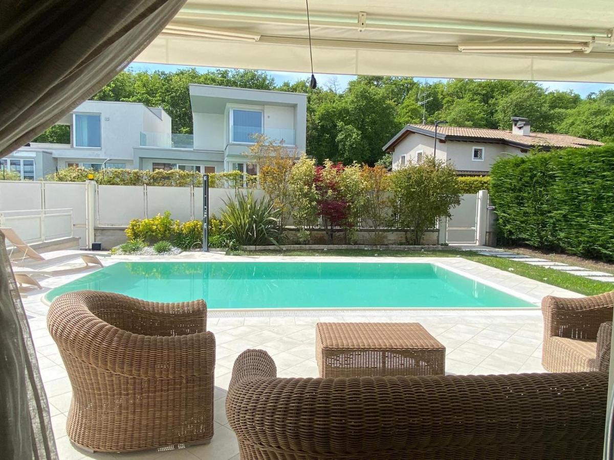 The Diamond - Luxury Villa With Private Pool 파뎅게술가르다 외부 사진